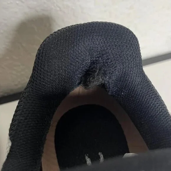 On Cloudflyer Swiss Engineering Glacier Rosebrown Running Shoes Women's Size 7 - Picture 10 of 11